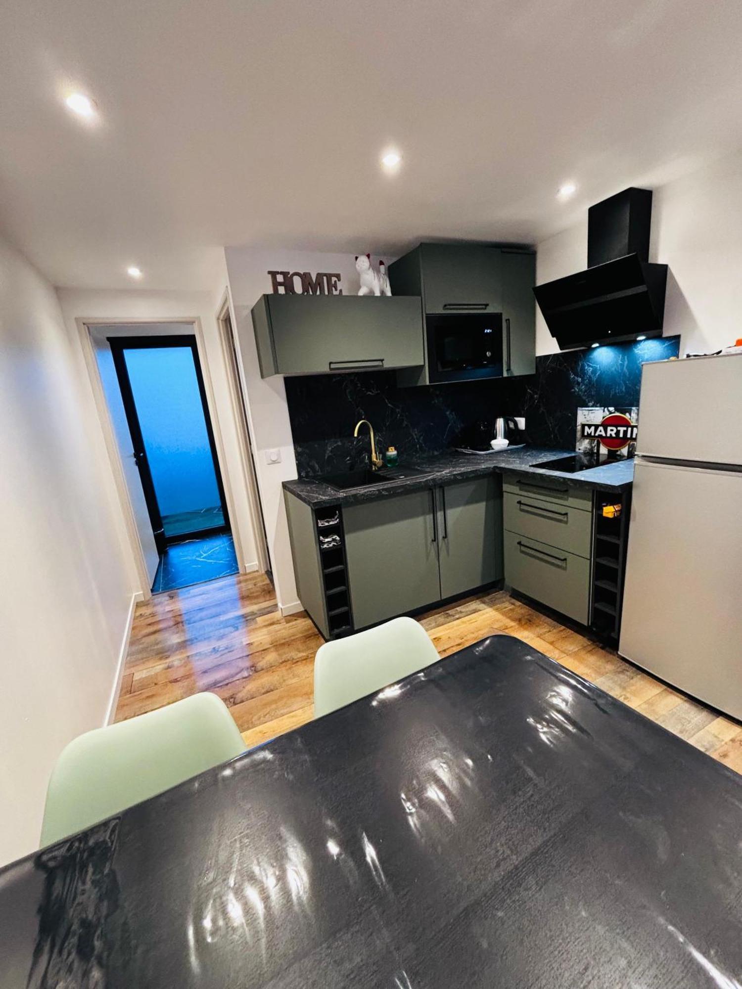 Logement Du Sud Avec Jacuzzi Sommières 외부 사진